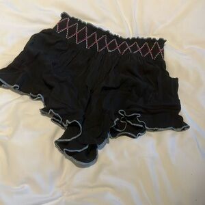 Miken shorts NWOT - size medium